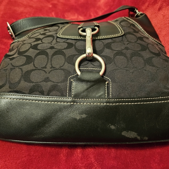 Coach Vintage Hampton Hobo Black Shoulder Bag - Picture 3 of 12